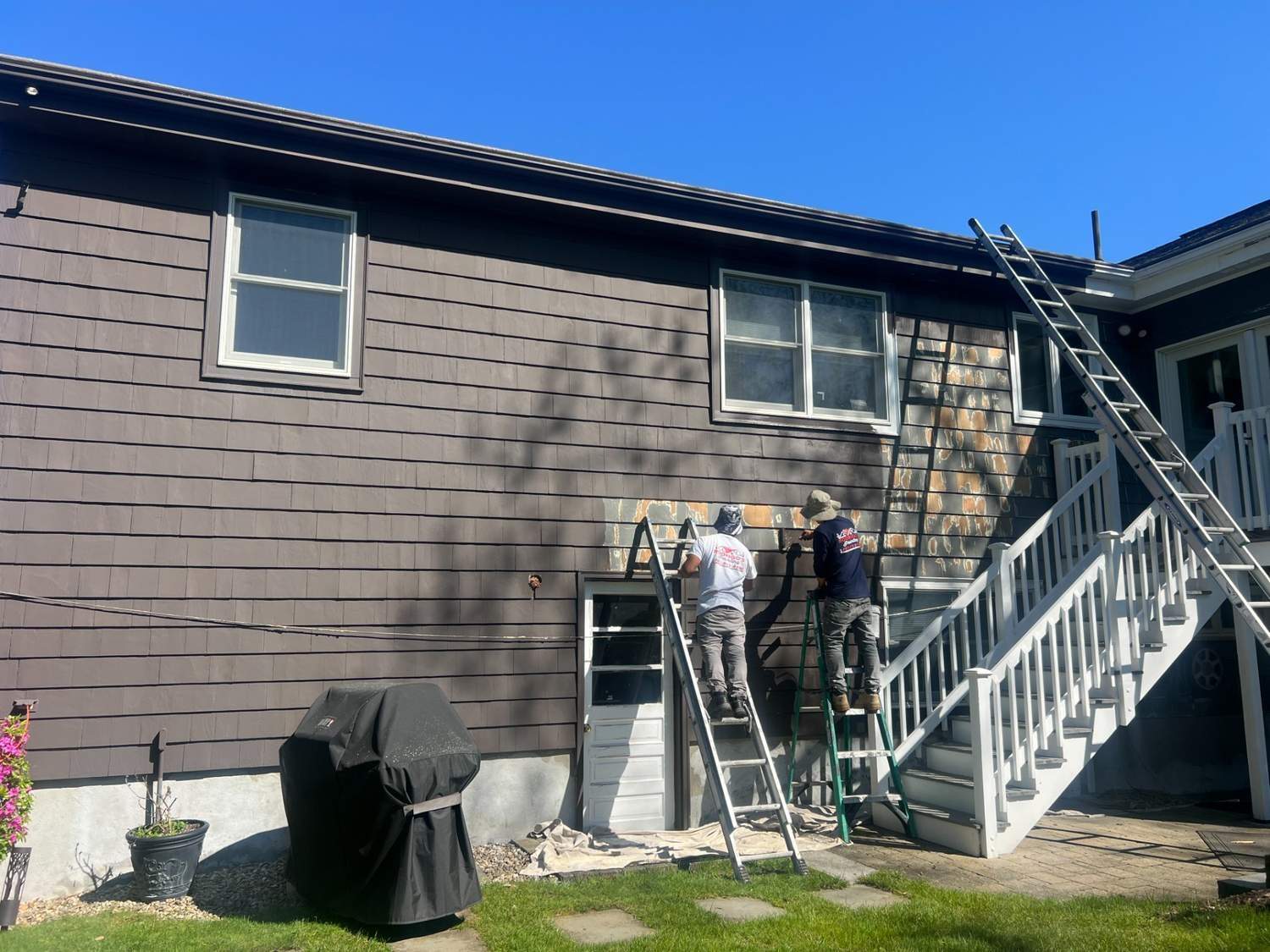 Exterior house restoration in Peabody, MA